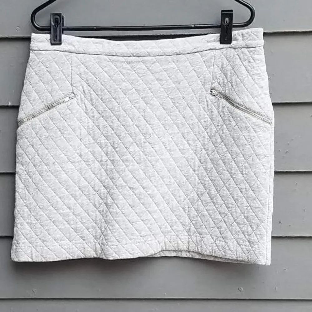 Hinge Gray Cotton Diamond Quilted Skirt size Medium